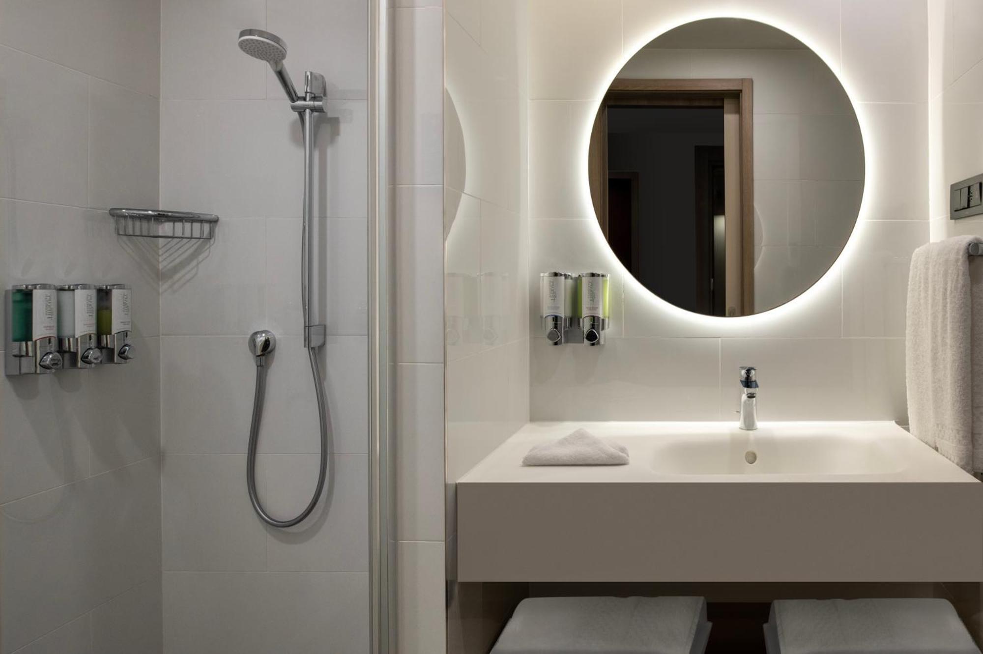 Hampton By Hilton Istanbul Merter Dış mekan fotoğraf